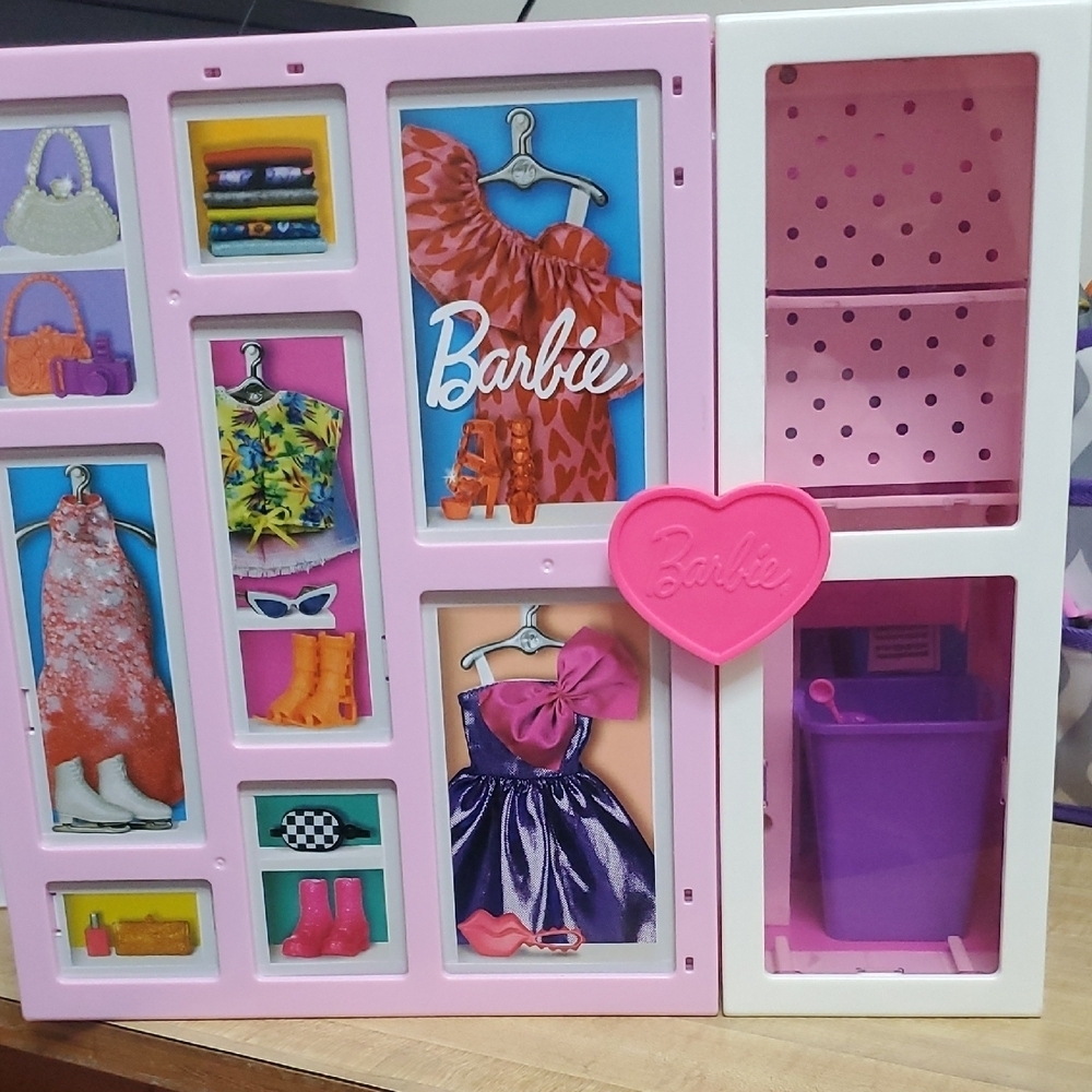 Barbie Fashion Closet with Pink and White Design